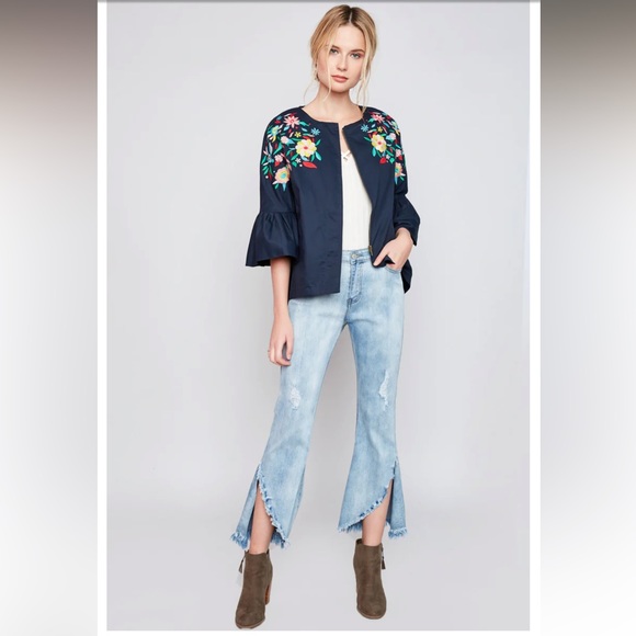 Womens Flower Embroidered Jacket - Picture 7 of 8